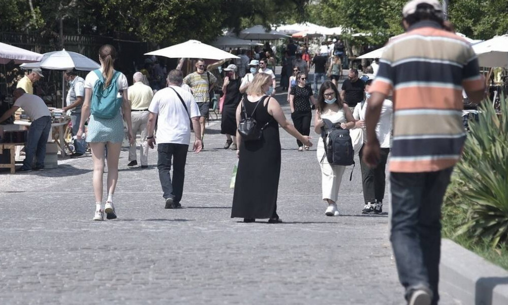 Τα μπρος - πίσω στη «μάχη» με τον κορονοϊό, η μετάλλαξη Δέλτα και το plan B