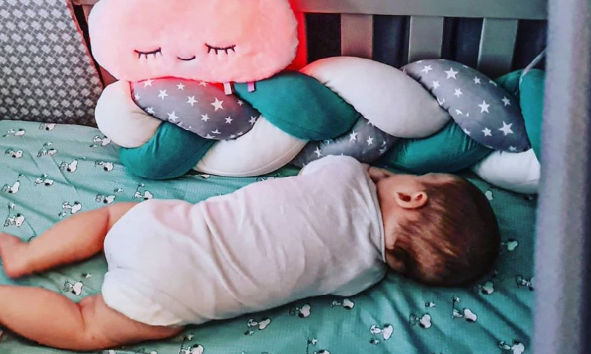 Μεσημεριανή σιέστα - Όταν τα μωρά διάσημων Ελλήνων γονιών κοιμούνται