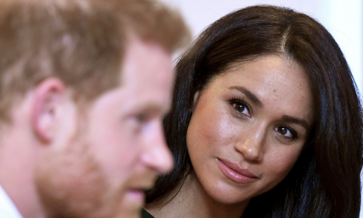 Η δημόσια υποτίμηση της βασιλικής οικογένειας απέναντι στην Meghan Markle