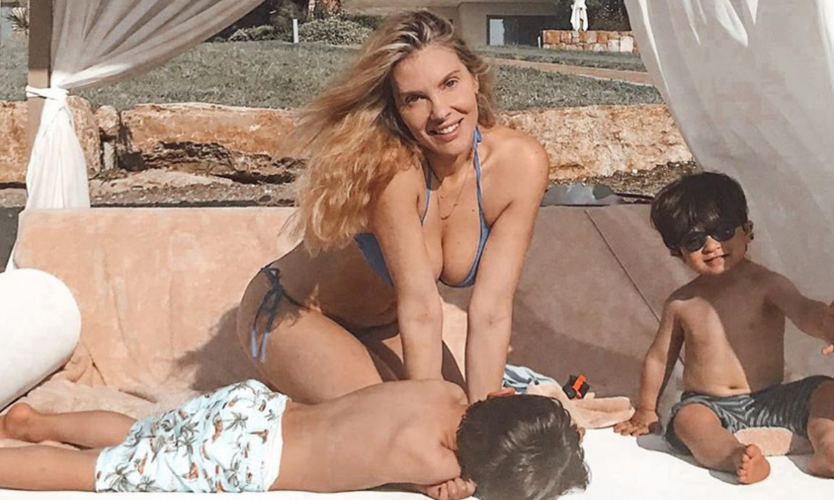 Χριστίνα Αλούπη: Το φωτογραφικό άλμπουμ των διακοπών της στη Χαλκιδική