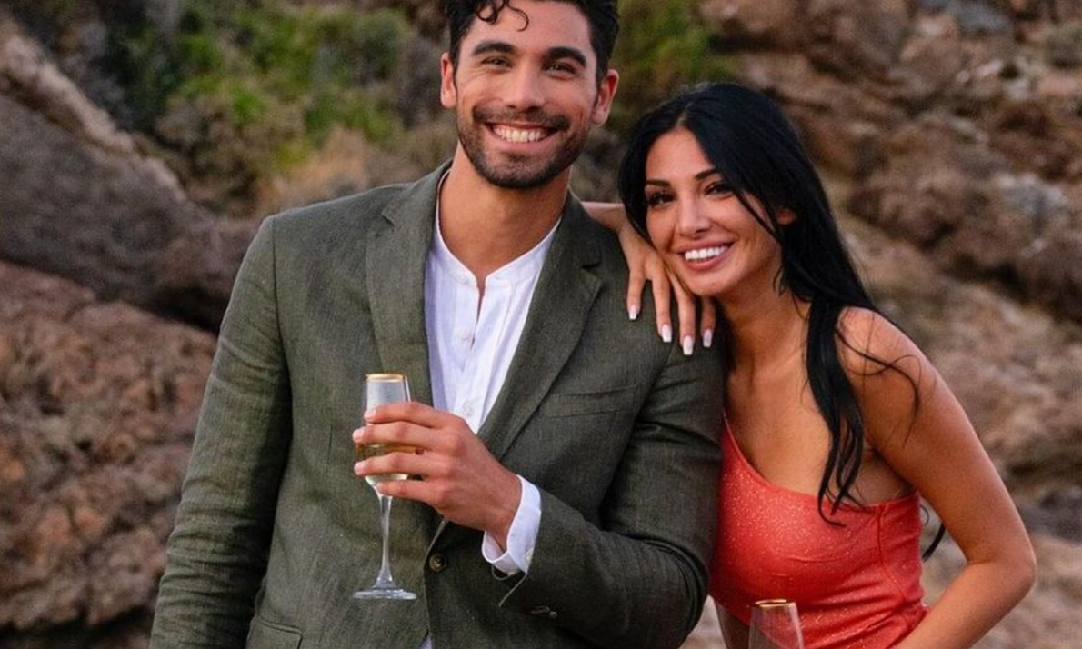 Σία Βοσκανίδου: Μεγάλη αλλαγή στην εμφάνισή της μετά το «The Bachelor» (pics)