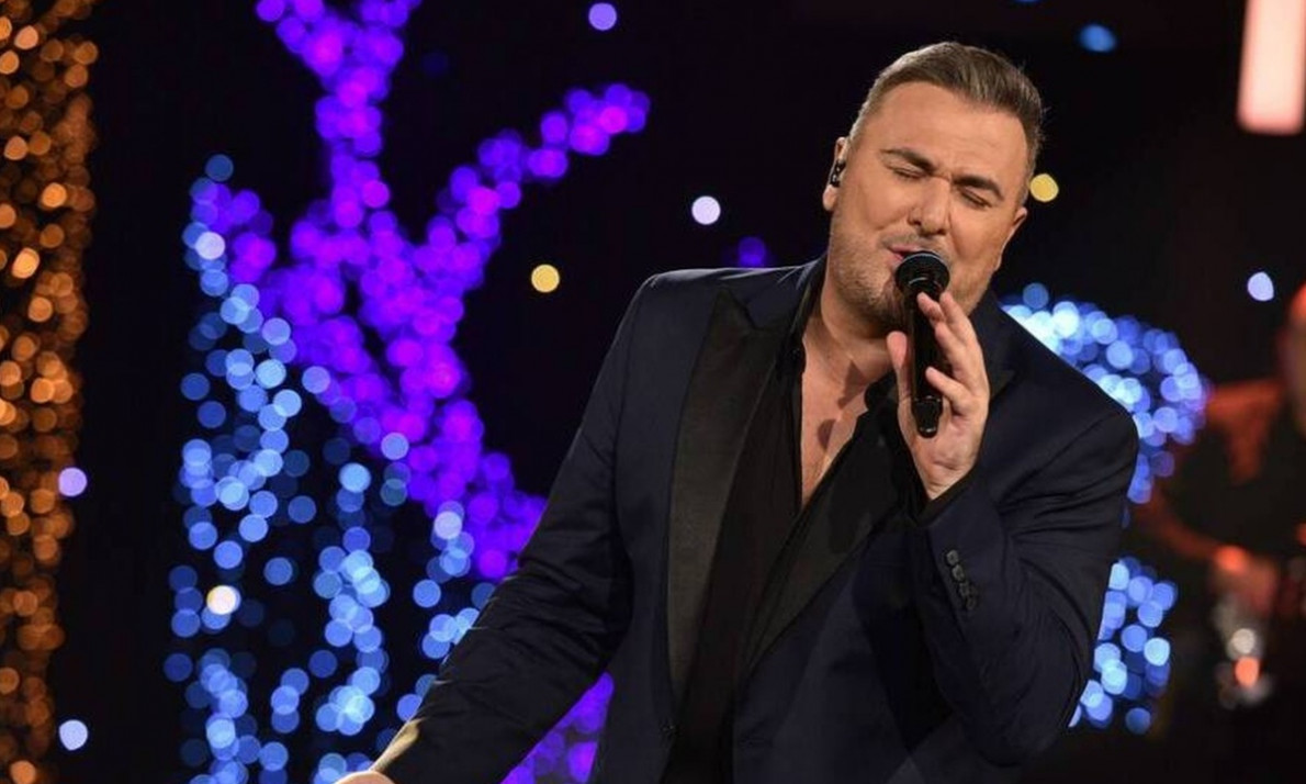 Ρέμος: To μήνυμα της κόρης του στο εορταστικό του Mega που δεν πρόσεξε κανείς!