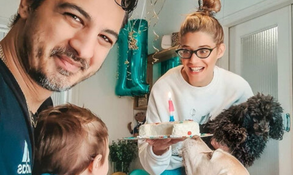 Δήμος Αναστασιάδης: Δείτε πώς φωτογραφήθηκε με τον γιο του (pics)