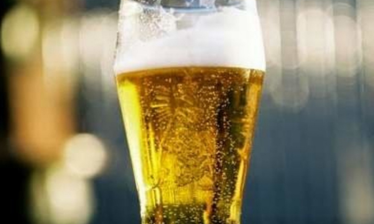 Μπύρα: Θερμίδες & 5 οφέλη για την υγεία (εικόνες)