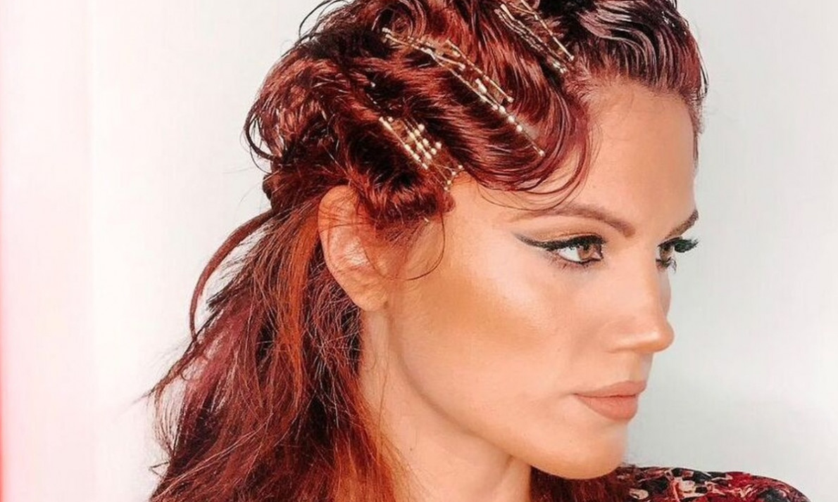 Μαίρη Συνατσάκη: Οι πρώτες φωτογραφίες από το καινούργιο της σπίτι!