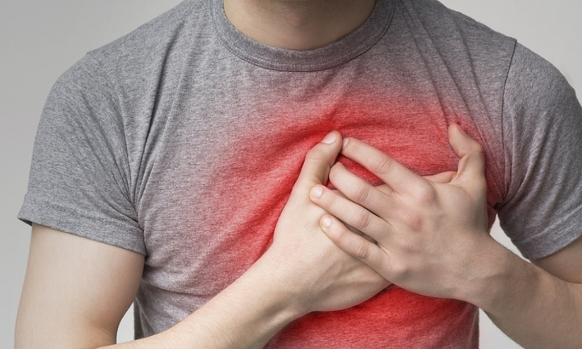 Καρδιακό επεισόδιο: Τα σημάδια που προειδοποιούν ένα μήνα πριν συμβεί (εικόνες)