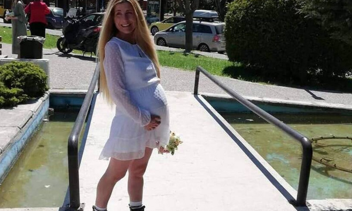 Βαλεντίνη Ράντη: Γέννησε πρόωρα και χρειάστηκε τη συνδρομή της ομάδας ΔΙΑΣ - Η πρώτη φωτό του μωρού