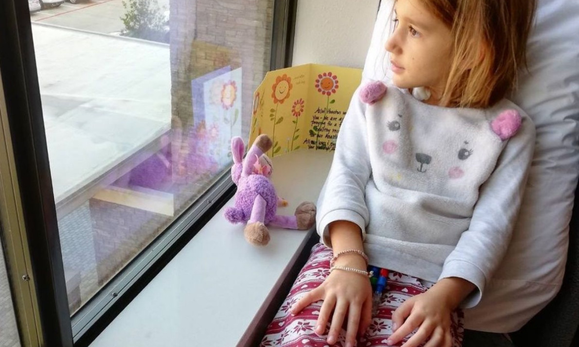 Συγκλονίζει το μήνυμα της μαμάς του Γιάννη Κορδίλα στους γονείς της μικρής Αναστάσιας