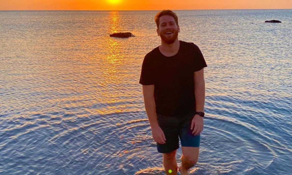 Εξαφάνισαν τον James από το Survivor, αλλά το Twitter πήρε φωτιά (photos)