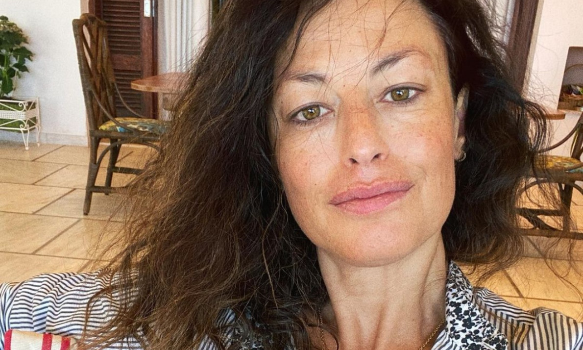 Δωροθέα Μερκούρη: Μου πήρε 47 χρόνια για να βγάλω ΑΥΤΗ τη φωτογραφία - Πρώτη φορά χωρίς make up!