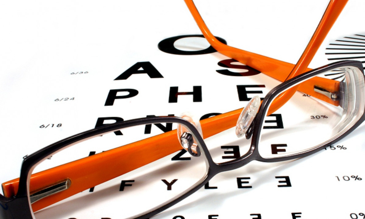 Ποιες παθήσεις μπορεί να αποκαλύψει η οφθαλμολογική εξέταση (εικόνες)