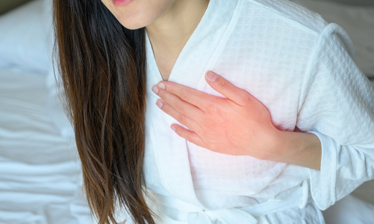 Έμφραγμα μυοκαρδίου: Τα προειδοποιητικά συμπτώματα που αγνοούν οι γυναίκες (εικόνες)