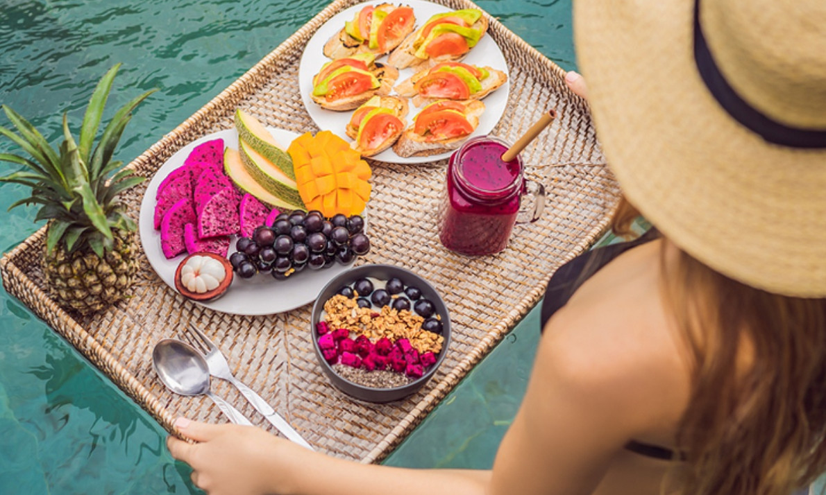 Απλοί τρόποι για να μειώσετε τις θερμίδες το καλοκαίρι (εικόνες)