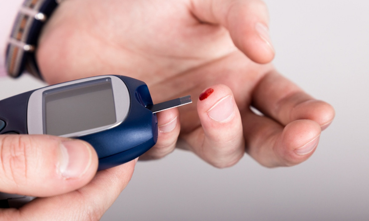 Υψηλό σάκχαρο στο αίμα: 5 απλές διατροφικές αλλαγές για να το μειώσετε (φωτο)