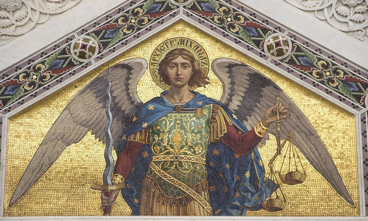 Τι σημαίνει αν είδες στο όνειρό σου έναν Άγιο; Το μήνυμα που ίσως δεν πρέπει να αγνοήσεις