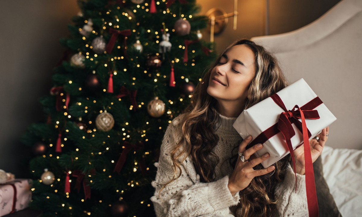 Ημερήσιες Προβλέψεις για όλα τα Ζώδια, 28/12/25: Αυξημένη  ενέργεια και κοινωνική διάθεση