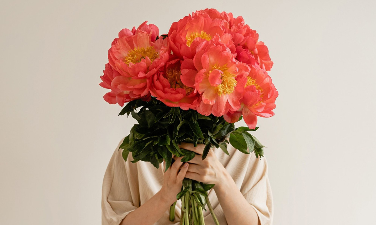 Ημερήσιες Προβλέψεις για όλα τα Ζώδια, 10/03/26: Πάθος και έντονα συναισθήματα