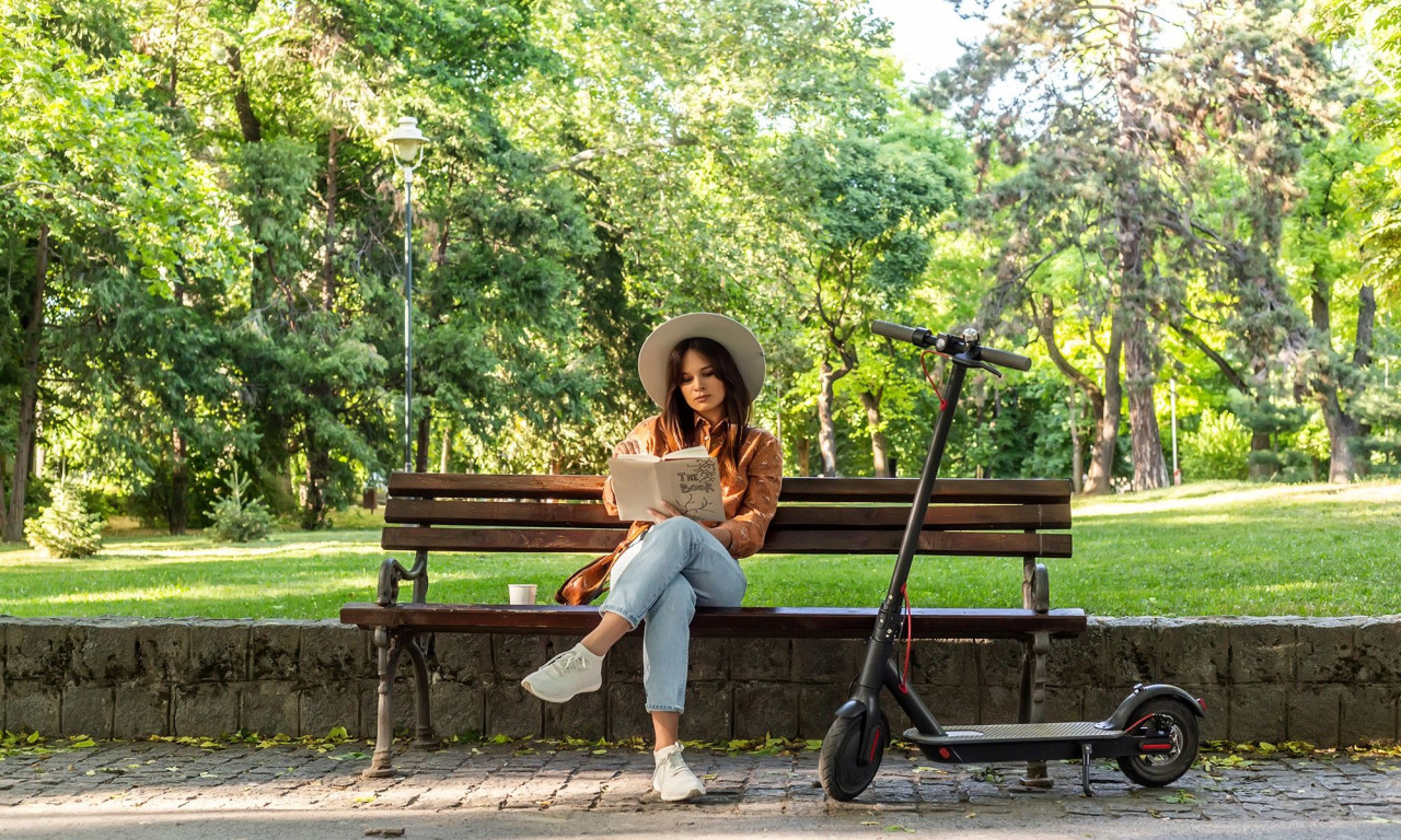 Ημερήσιες Προβλέψεις για όλα τα Ζώδια, 04/04/26: Οικονομική και αισθηματική πίεση