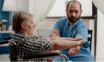 To instahealth βρίσκεται δίπλα στην οικογένεια, όταν η υγεία χρειάζεται φροντίδα στο σπίτι