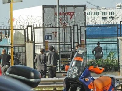 Πάτρα-Το λιμάνι της αγωνίας