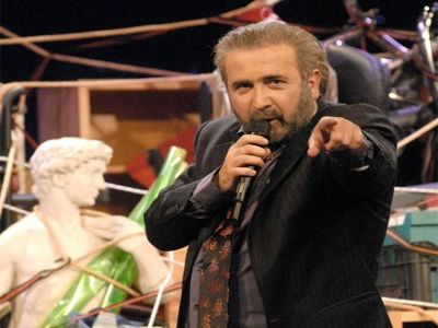 Λάκης Λαζόπουλος-Δραπετεύοντας από το αναμενόμενο