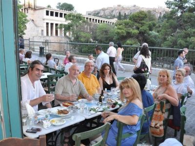 Αστρολογικό Life style-Συμπόσιο με φόντο την Ακρόπολη