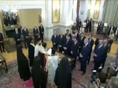 Ανασχηματισμός-Ένας μάταιος συμβιβασμός