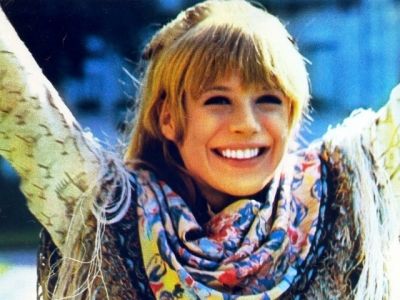 Marianne Faithfull - Η ισόβια έφηβη