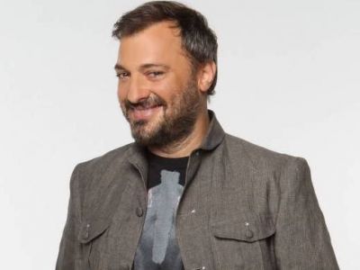 Χρήστος Φερεντίνος: Ποια στενή συνεργάτιδά του απέλυσε με μήνυμα στο κινητό της;