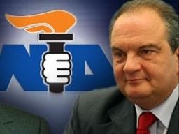 «Μύλο» τους έκανε ο Καραμανλής