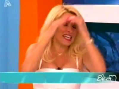 Γιατί το «έβαλε στα πόδια» η Μενεγάκη;