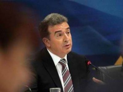 Χρυσοχοΐδης: Η Τουρκία πετάει τους λαθρομετανάστες στη θάλασσα!