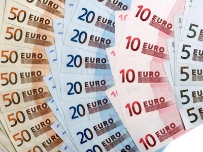 Οικονομία-Υποσχέσεις χωρίς αντίκρισμα και νέες δεσμεύσεις