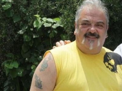 Ζώδια και αστέρια: Σε ποιον είπε ο Στηβ Ντούζος «Βρε κομπλέξα ατάλαντη, ψευτοκουλτιουράρη…»;