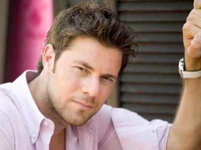 Ζώδια και αστέρια: Ο Χρήστος Χολίδης έχει «παράπονα» στον έρωτα!