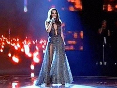 Ζώδια και αστέρια: The Voice - Πόσο κοστίζει το φόρεμα που έβαλε η Βανδή στο 1ο live;