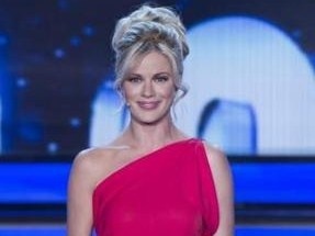 Ζώδια και αστέρια: Ζέτα Μακρυπούλια - Κυριολεκτικά… κατουρήθηκε στα γέλια!