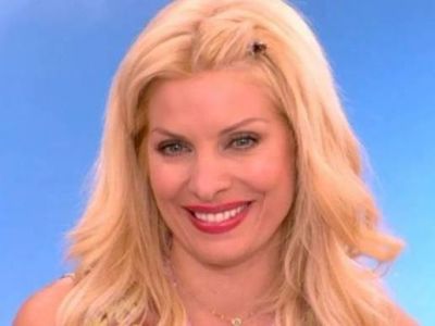 Ζώδια και αστέρια: Σε ποια «πριγκίπισσα» έστειλε η Μενεγάκη δώρο;