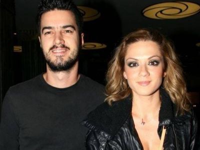 Ζώδια και αστέρια: Βάσω Λασκαράκη - Γιατί δεν παντρεύεται με το Γιάννη Τσιμιτσέλη;