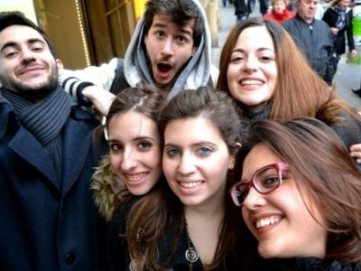 Ο μικρός Δαβίδ, η Ελλάδα, κερδίζει τον γίγαντα Γολιάθ, την Αμερική!