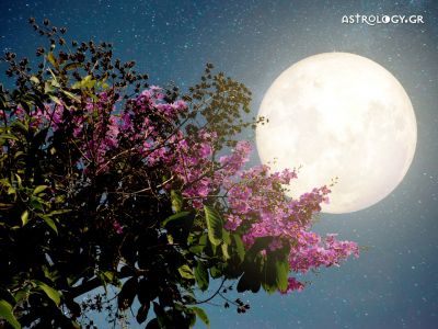 Πανσέληνος Απριλίου στο Ζυγό: Πώς θα επηρεάσει τα 12 ζώδια;
