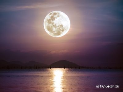 Πανσέληνος Ιουνίου στον Τοξότη: Πώς θα επηρεάσει τα 12 ζώδια;
