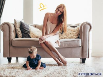 Η Μάνα Ζυγός: Η μονίμως περιποιημένη μαμά που γοητεύει τους πάντες