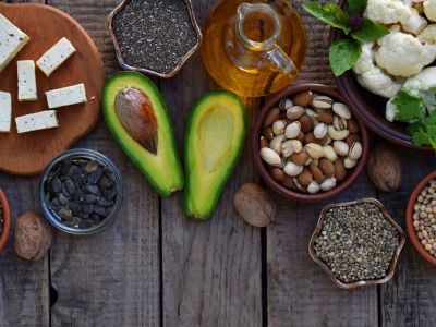 Ωμέγα-3 λιπαρά: 7 τροφές πιο πλούσιες από τα ψάρια (φωτο)