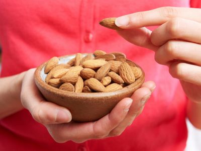 Μαγνήσιο: Γιατί είναι απαραίτητο στην εμμηνόπαυση – Πώς θα εξασφαλίσετε επαρκή πρόσληψη