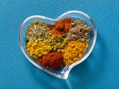 Βότανα και μπαχαρικά που μειώνουν τον καρδιαγγειακό κίνδυνο! (εικόνες)