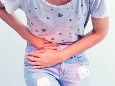 Πόνος στο στομάχι: Τι δείχνει ανάλογα με το σημείο που εκδηλώνεται (φωτο)