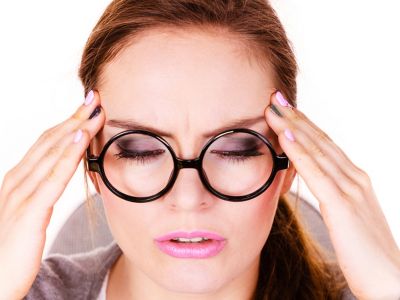 Πονοκέφαλος: 8 απίθανες αιτίες που σίγουρα αγνοείτε (εικόνες)