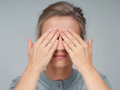 Ανεβασμένη χοληστερίνη: Τα σημάδια που φαίνονται στα μάτια (φωτογραφίες)