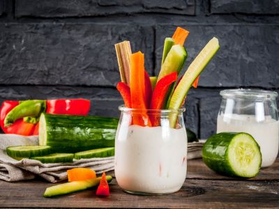 Υγιεινές επιλογές χωρίς αλάτι για να αντικαταστήσετε τα επεξεργασμένα σνακ (εικόνες)